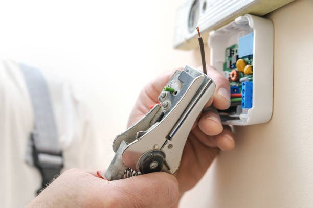 Smart Thermostat Repair and Replacement